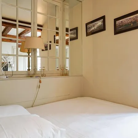 Coeur Du Marais - Grand 4 Personnes Apartment *